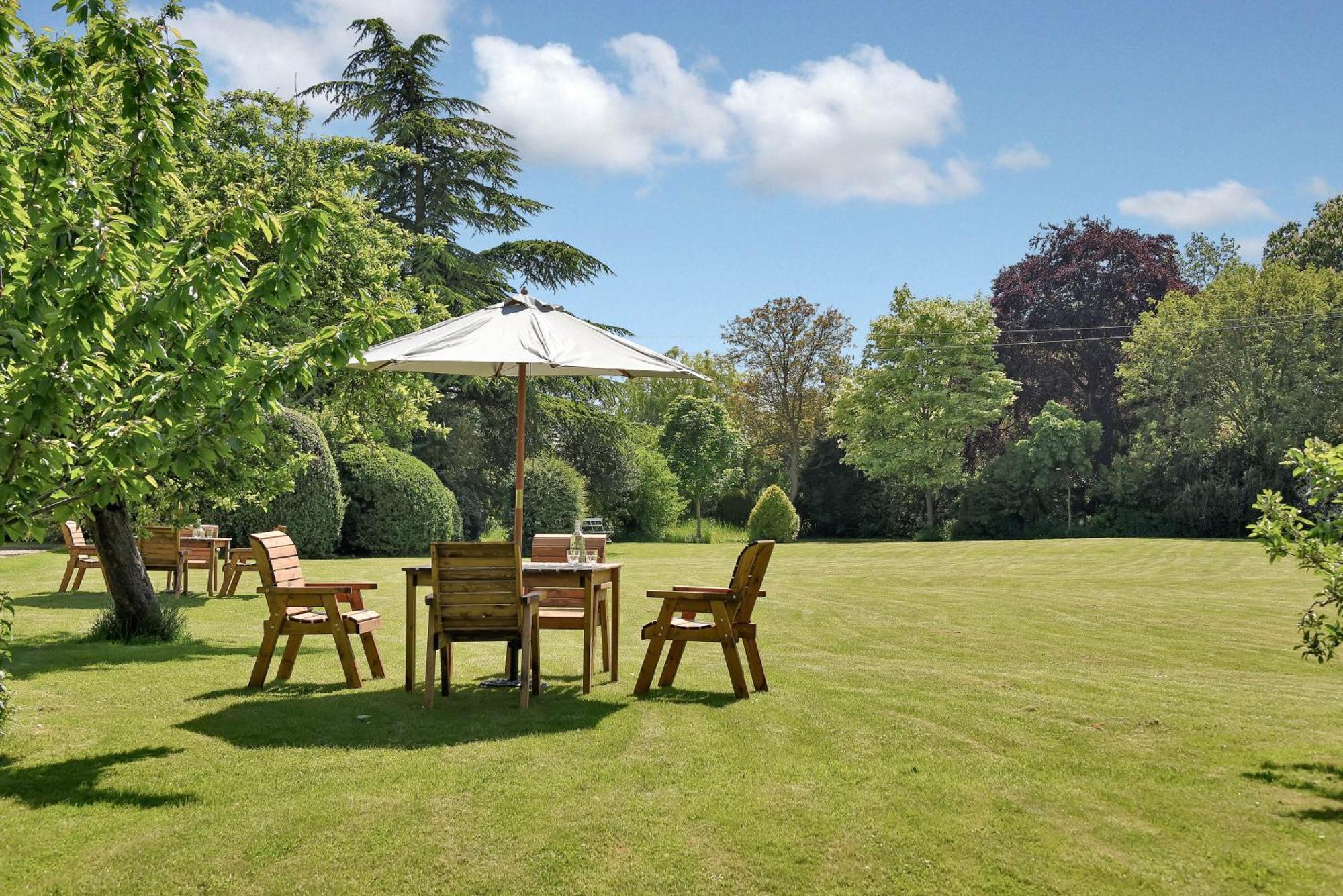 The Chestnuts Country House Boutique B&B Kilvington Exterior photo
